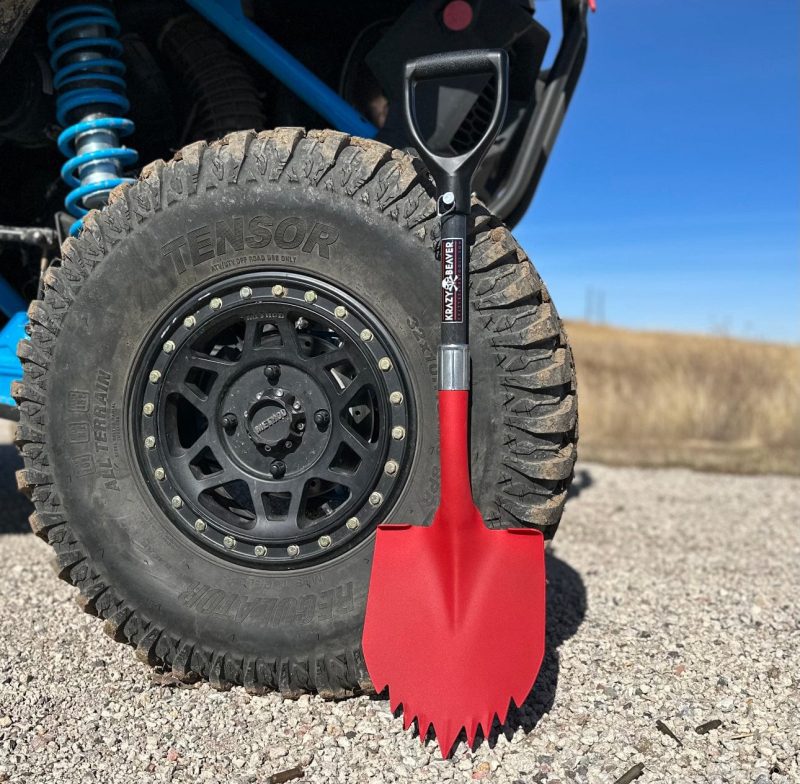 krazy beaver tools recovery gear camping gear shovel camping 147 99 atv utv krazy beaver shorty shovel textured red head black handle 40828876357845